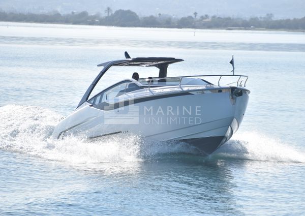 Fairline F-LINE-33 image