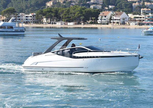 Fairline F-LINE-33 image