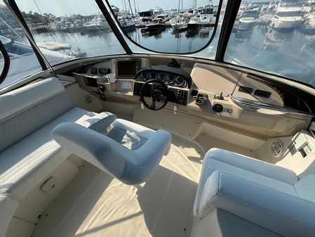 Carver 39 Motor Yacht image