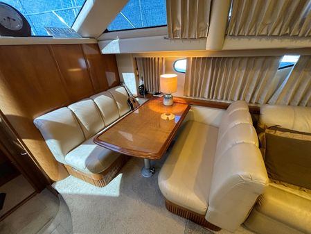 Carver 39 Motor Yacht image