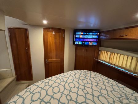 Carver 39 Motor Yacht image