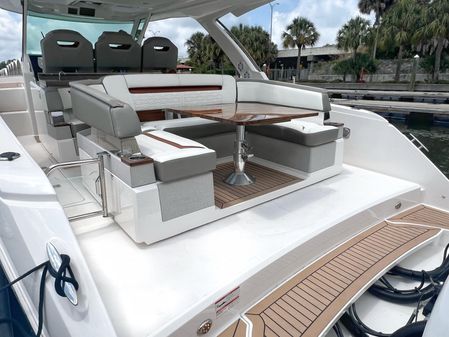 Tiara Yachts 38 LS image