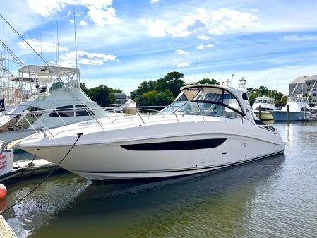 Sea Ray 370 Sundancer image