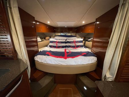 Sea Ray 370 Sundancer image