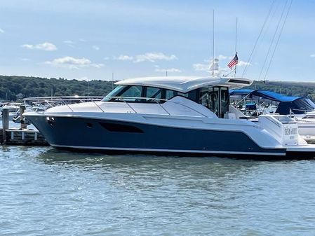 Tiara-yachts C44-COUPE image