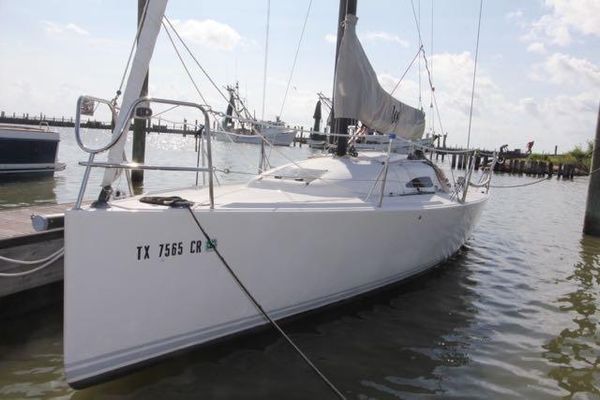 J Boats J/88 - main image