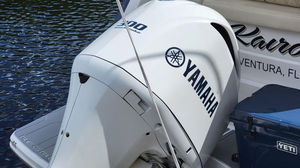 Regal 26XO image