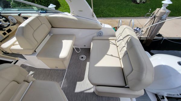 Regal 26XO image