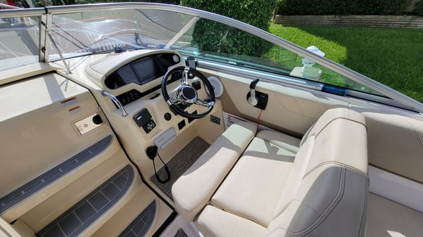 Regal 26XO image