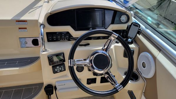 Regal 26XO image