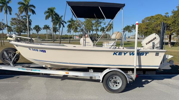 Key West 1720 Center Console 