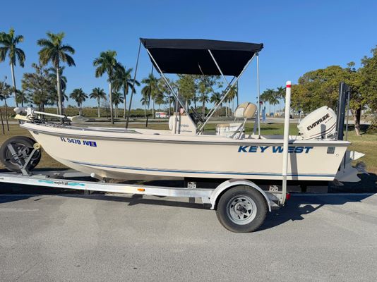 Key-west 1720-CENTER-CONSOLE - main image