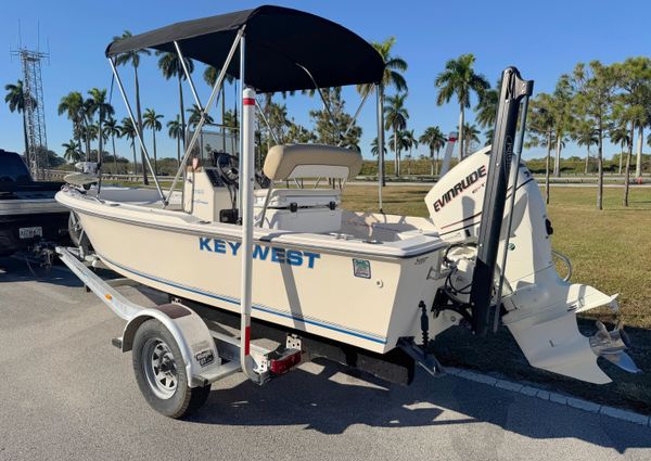 Key-west 1720-CENTER-CONSOLE image