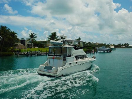 Silverton 442 Cockpit Motor Yacht image