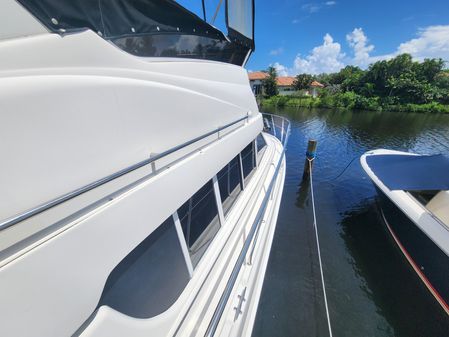 Silverton 442 Cockpit Motor Yacht image