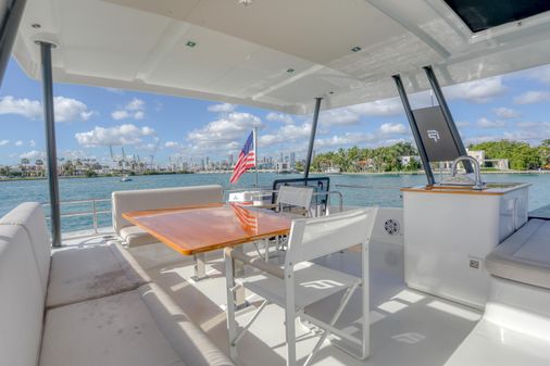 Fountaine Pajot MY6 image