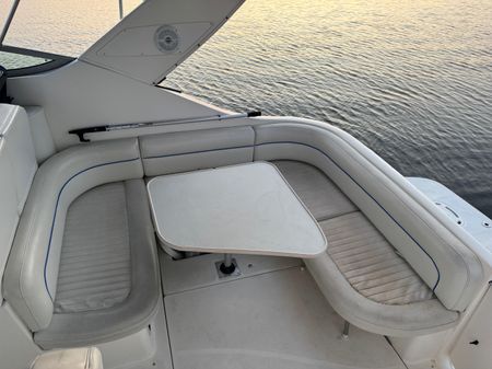 Bayliner 305 image