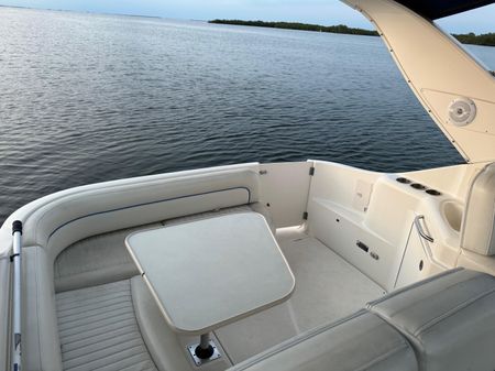 Bayliner 305 image