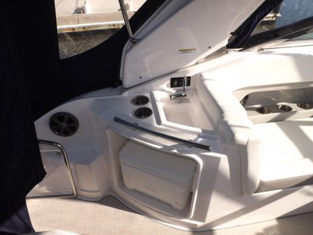 Regal 28-EXPRESS image