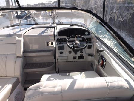 Regal 28-EXPRESS image