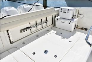 Boston Whaler 420 Outrage image