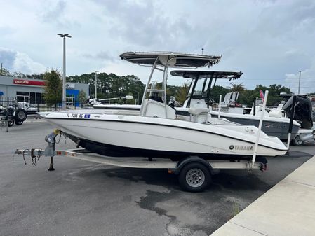 Yamaha Boats 190 FSH Deluxe image