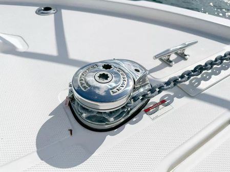 Boston Whaler 325 Conquest image