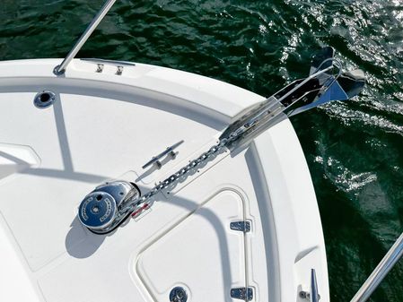 Boston Whaler 325 Conquest image