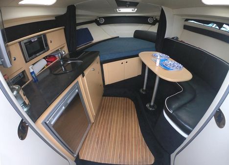 Bayliner 335-CRUISER image