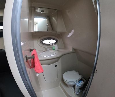 Bayliner 335-CRUISER image