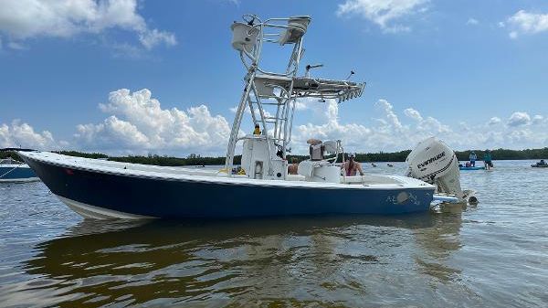 Aeon Marine 23 DLX 