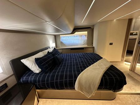 Absolute NAVETTA 52 image