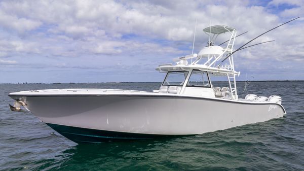 Yellowfin 42
