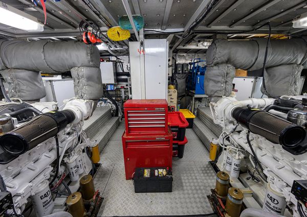 Breaux Brothers Enclosed Bridge Cockpit image