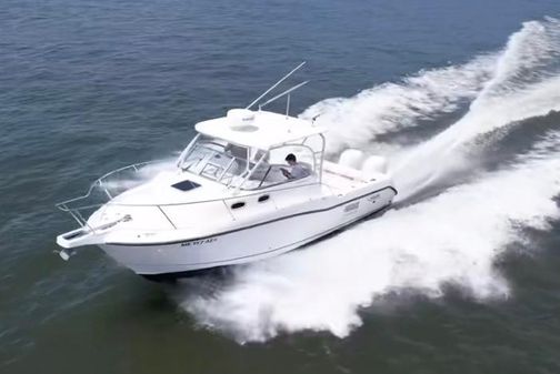 Boston Whaler 305 Conquest image