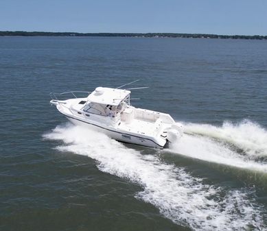 Boston Whaler 305 Conquest image