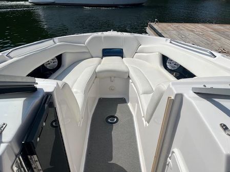 Regal 2700-BOWRIDER image