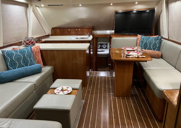 Riviera 45 Flybridge image