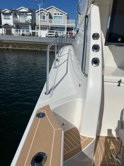 Riviera 45 Flybridge image