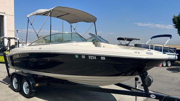 Sea Ray 200 Select