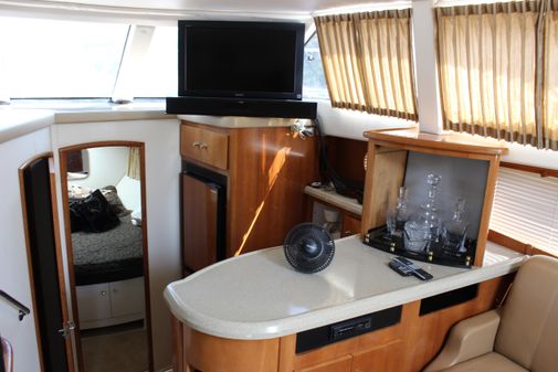 Carver 346 Motor Yacht image