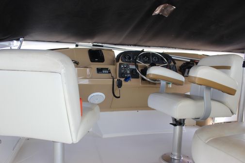 Carver 346 Motor Yacht image