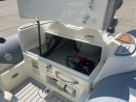 Zodiac YACHTLINE-380 image