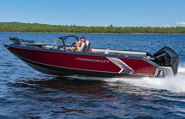 2023 Princecraft Platinum SE 227