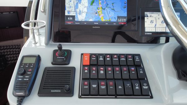 Pursuit OS 385 Offshore image