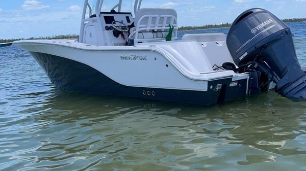 Sea Fox 228 Commander 