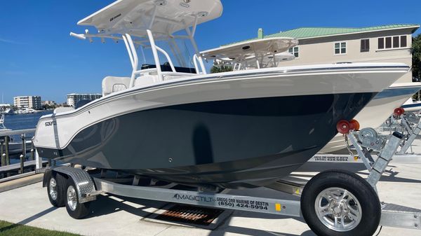 Sea Fox 228 Commander