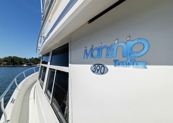 Mainship 390 Trawler image