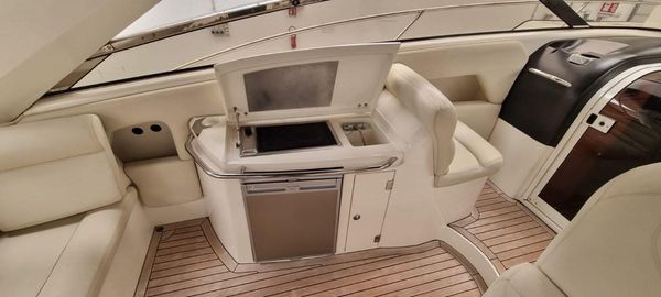 Sunseeker Superhawk 43 image