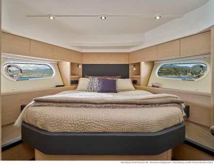 Beneteau SWIFT-TRAWLER-48 image
